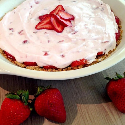 Strawberry Yogurt Pie